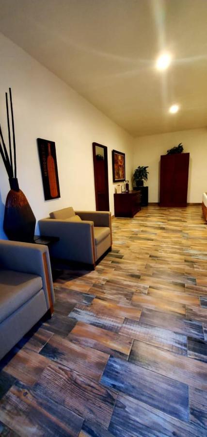 Casa Emiliana Bed & Breakfast
